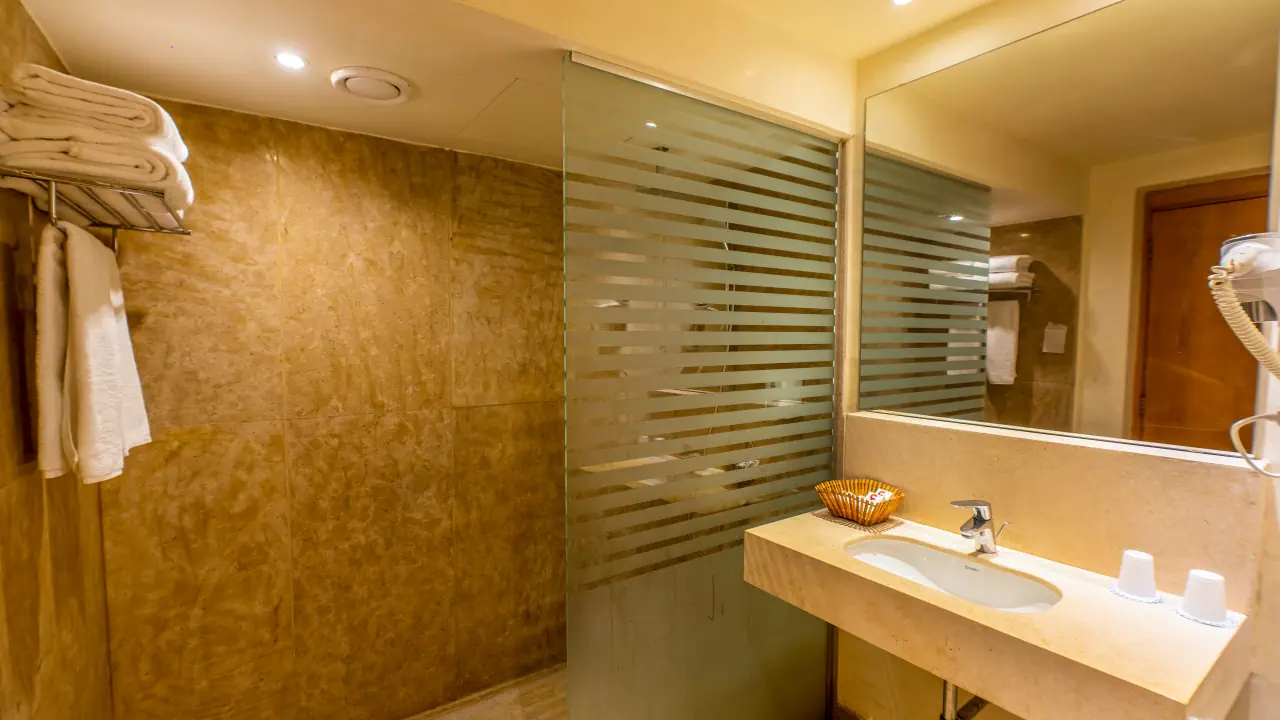 الفندق أكاسيا سويس ريزورت - القصير